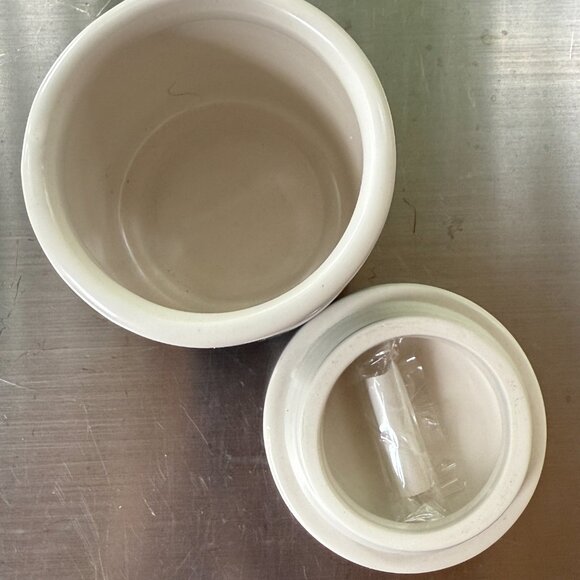 Small Ceramic Container with Lid Perfect for Pantry and Gifting - Picture 5 of 5